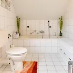Semesterbostad Zur Thusstrasse Roslau
